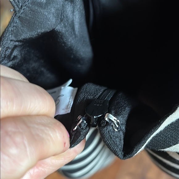 Lovers + Friends Size XS Jayla Striped Backless Romper - Picture 8 of 10